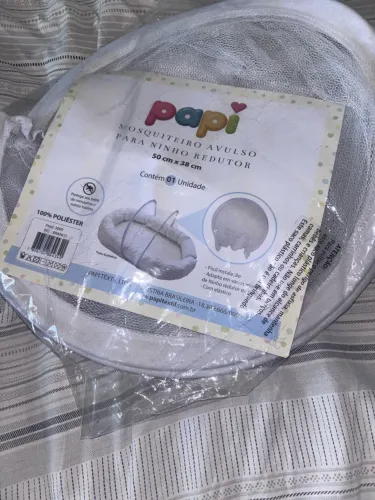 Mosquiteiro para ninho