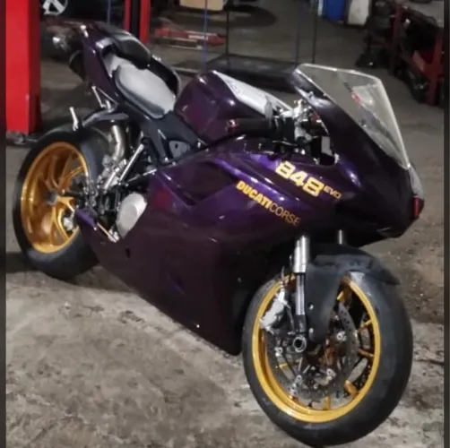 Ducati 848 