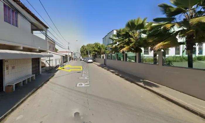 Vendo terreno Ideal para comércio ou Moradia - 300m²