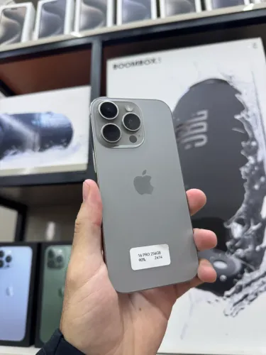IPHONE 16 PRO 256GB NATURAL SEMI NOVO SUPER PROMOÇÃO JUNHO