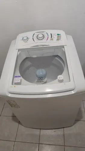 Máquina de lavar roupa Eletrolux 12 kilos