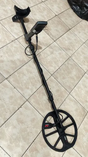 Detector de metais Minelab Equinox 600