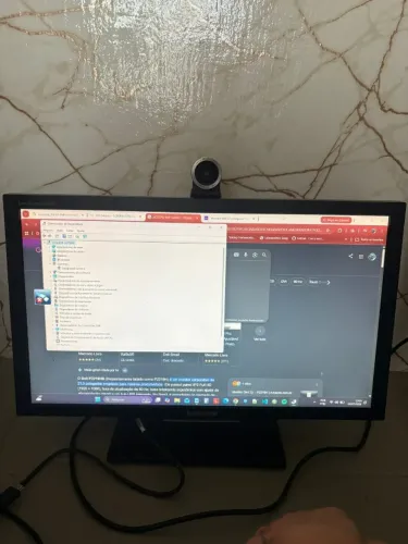 Monitor Samsung com Webcam integrada