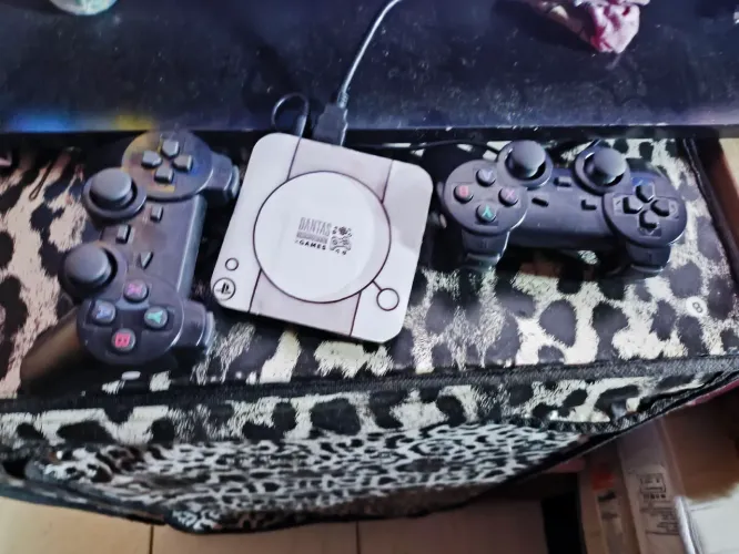 Fliperama móvel com game stick