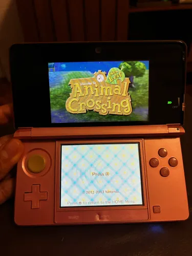 Nintendo 3DS na Caixa - Pouco Utilizado