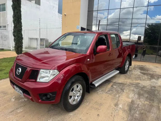 Nissan Frontier S CD 4X4 2.5 TB Diesel 2014
