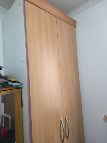 Armário 2 portas 3 gavetas MDF