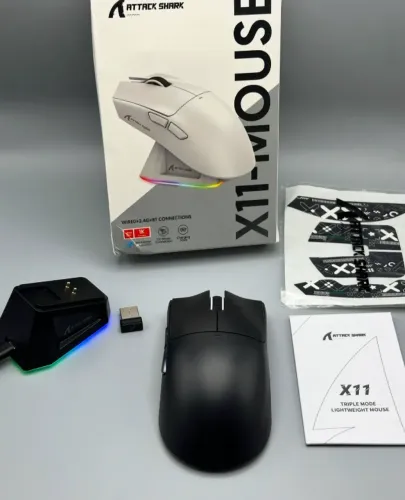 Mouse Gamer Sem Fio Attack Shark X11 Com Três Modos BT 2.4G E Base De Carregamento-Preto