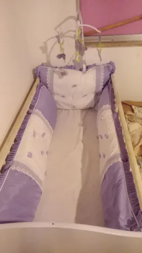 Vendo um berço completo