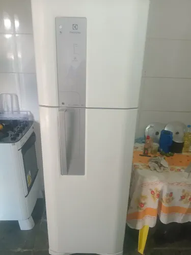 Geladeira eletrolux df 42