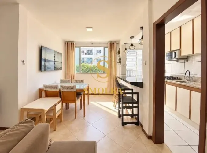 Apartamnto de 67 m² á enda no bairro Abraão, Florianópolis/SC