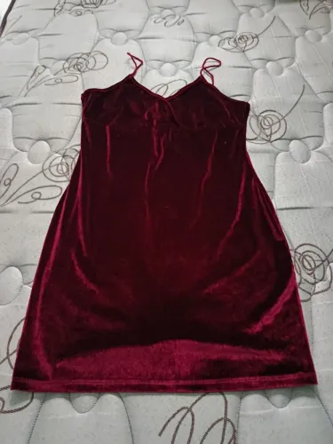 VESTIDO DE VELUDO