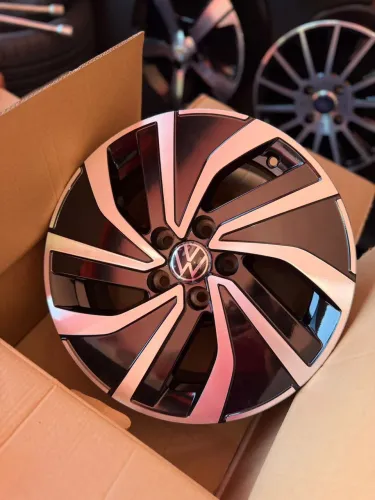 Roda Aro 15 5x100 Polo GTI Na caixa (instalação grátis)