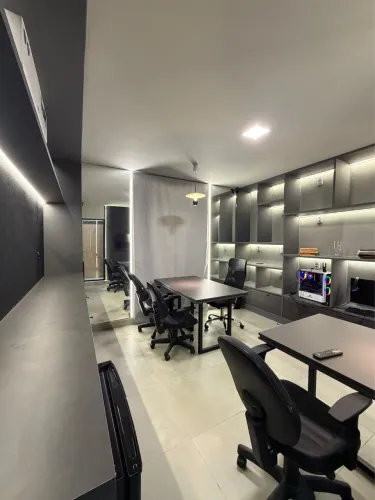 Sala Comercial Mobiliada e Pronta para Uso | Coworking Completo