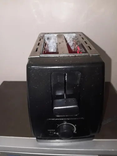 Torradeira elétrica 