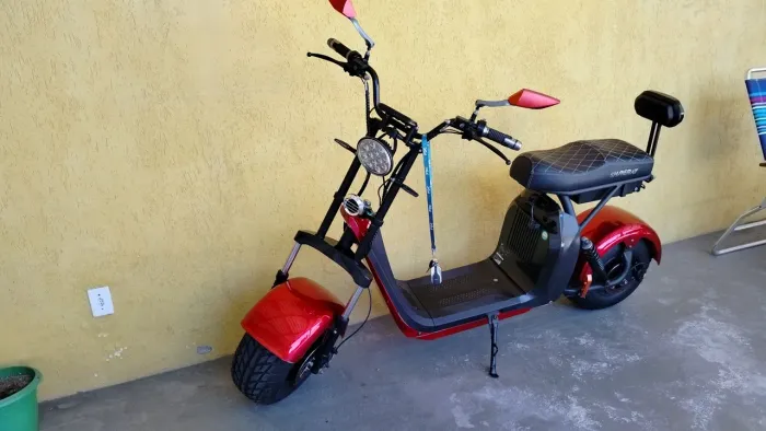 Scooter pouco usado km baixo 