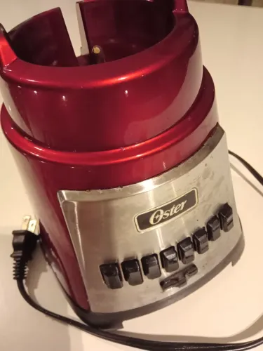 Liquidificador Oster (sem copo) 110v