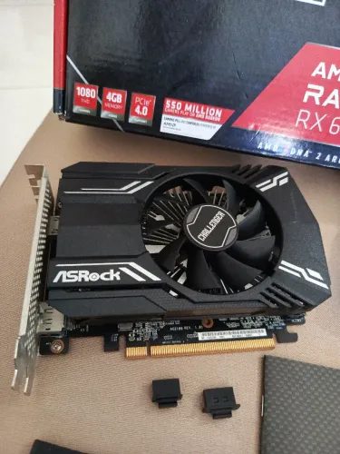 Placa de vídeo Radeon RX 6400 4GB GDDR6 ASRock
