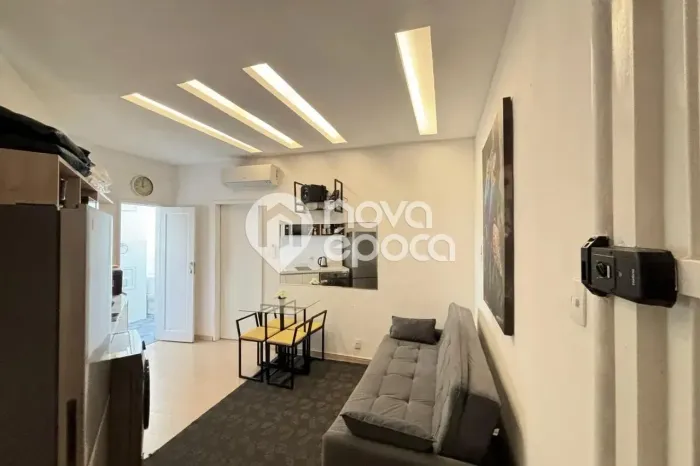 Centro | Apartamento 1 quarto, sendo 1 suite