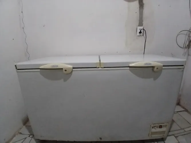 Freezer duas portas 503 litros fricon