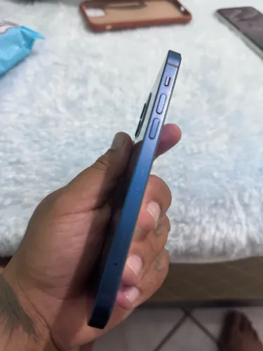 iPhone 12