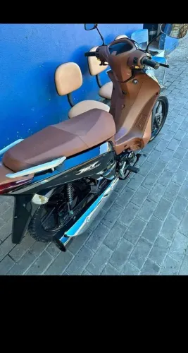 Moto Nova