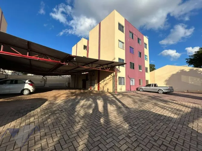 Apartamento com 2 dormitórios para alugar por R$ 1.300/mês - Coqueiral - Cascavel/PR