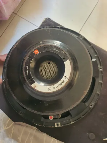 Grave 15 tornadoJBL 2200w/1100RMS