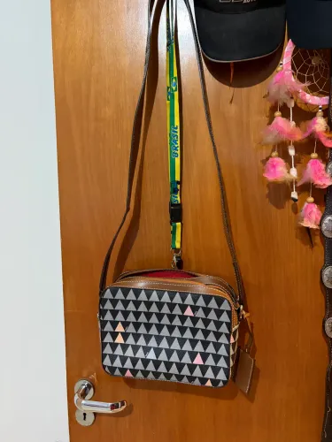 Vendo Bolsa Schutz Tiracolo Lili