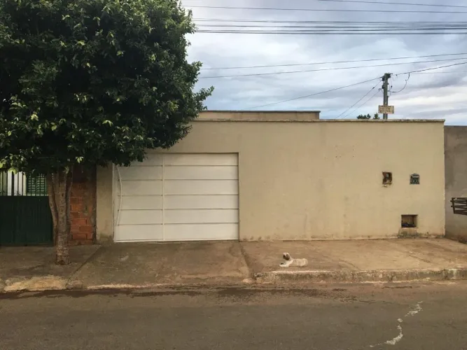Vendo casa 3/4 no Parque Eldorado Oeste