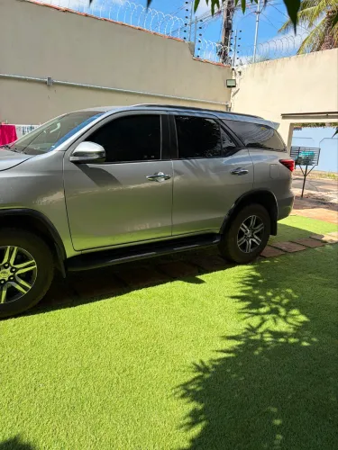 Toyota Hilux SW4 SRV 4X2 2.7 Flex 16V Aut. 2019