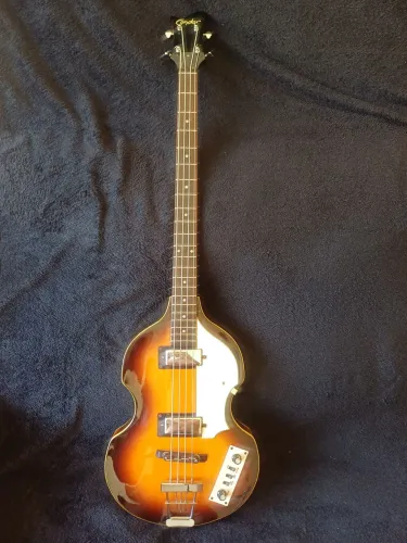 Baixo Condor VB40 Deluxe Violin Bass 2007 com case original (RARÍSSIMO)