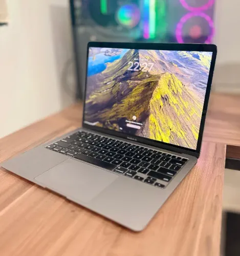 Apple MacBook Air M1 2020 SSD 256 8gb 13,3 Retina 95% novíssimo