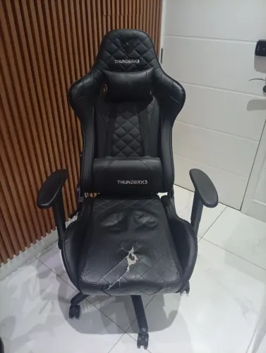 CADEIRA GAMER - THUNDERX3