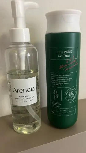 Cleansing oil Arencia pore melt e tônico de PDRN da Axis-y em gel