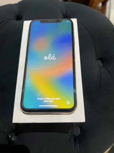 iPhone X 64gb Branco (com pequeno defeito na tela )