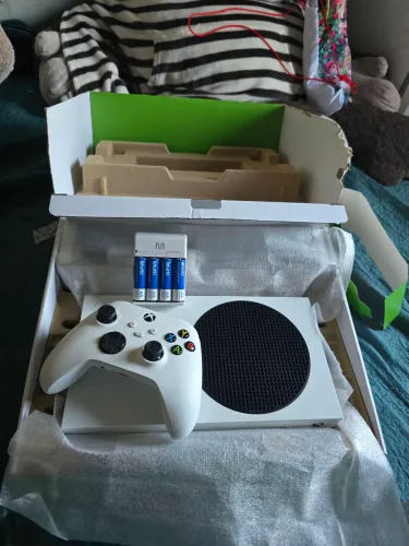 Xbox Series S Semi-novo