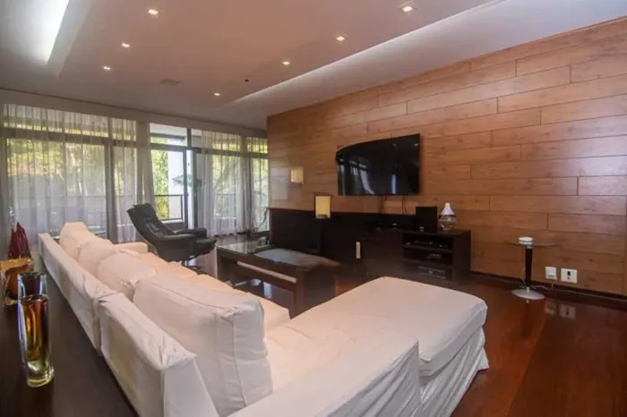 Apartamento 630m2 4 suítes - Gávea