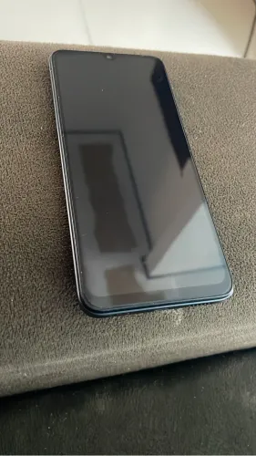Vende-se Xiaomi Redmi 12c