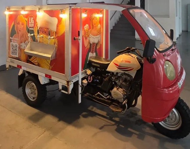 Motocar 200cc 2015 com baú térmico montado beer truck