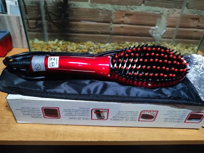 Escova alisadora Mondial