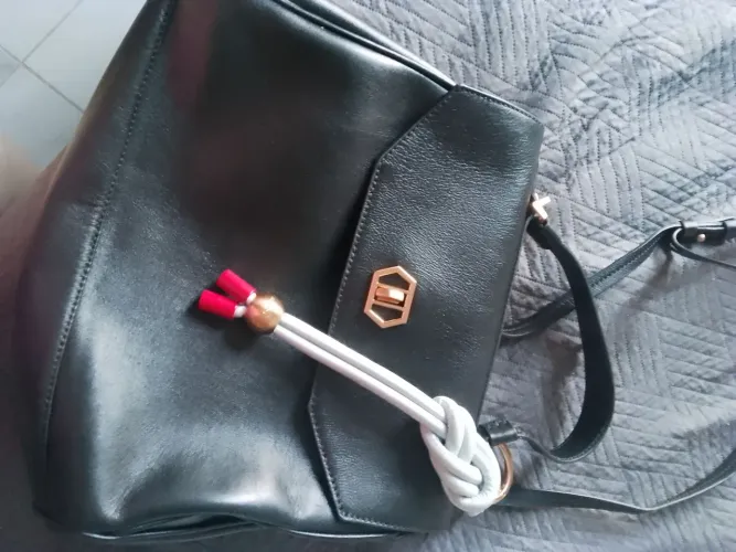 Bolsa em couro da Arezzo 