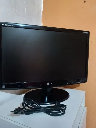 Monitor LG FLATRON