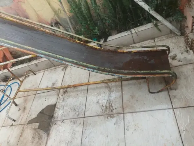 Escorregador infantil de ferro 5 Degraus - Ideal para Sítio, Casa ou Escola (Preço Imbatív