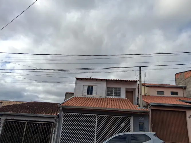 Casa andar superior no Jd São Guilherme