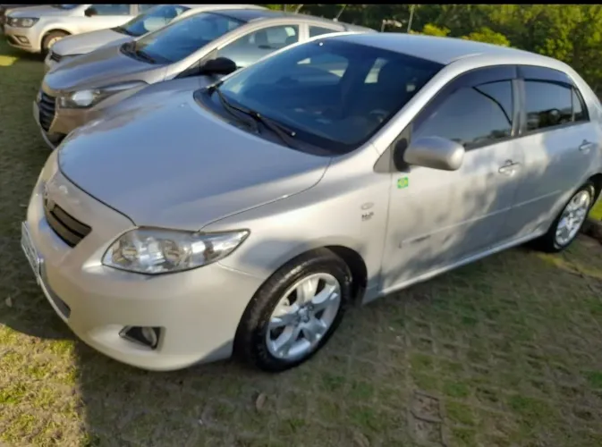 Toyota Corolla GLI 1.8 Flex 16V Mec. 2011