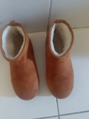 Botinha caramelo 33