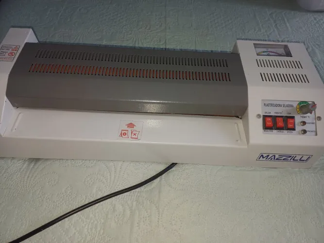 Laminadora _ Plastificadora Mazzili