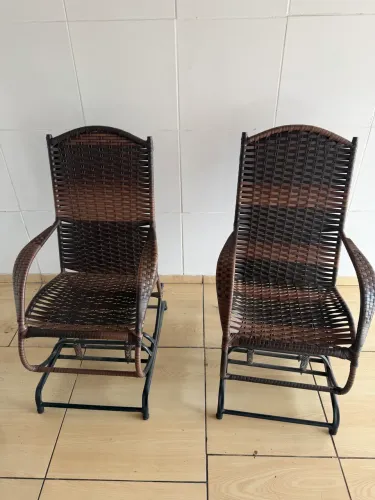 CADEIRAS DE BALANÇO 150,00 cada