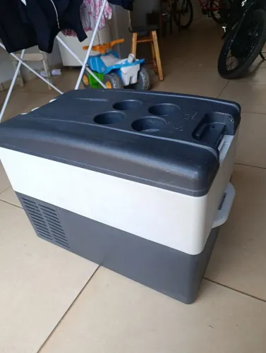 Geladeira ou caixa térmica portátil Resfriar 35 litros